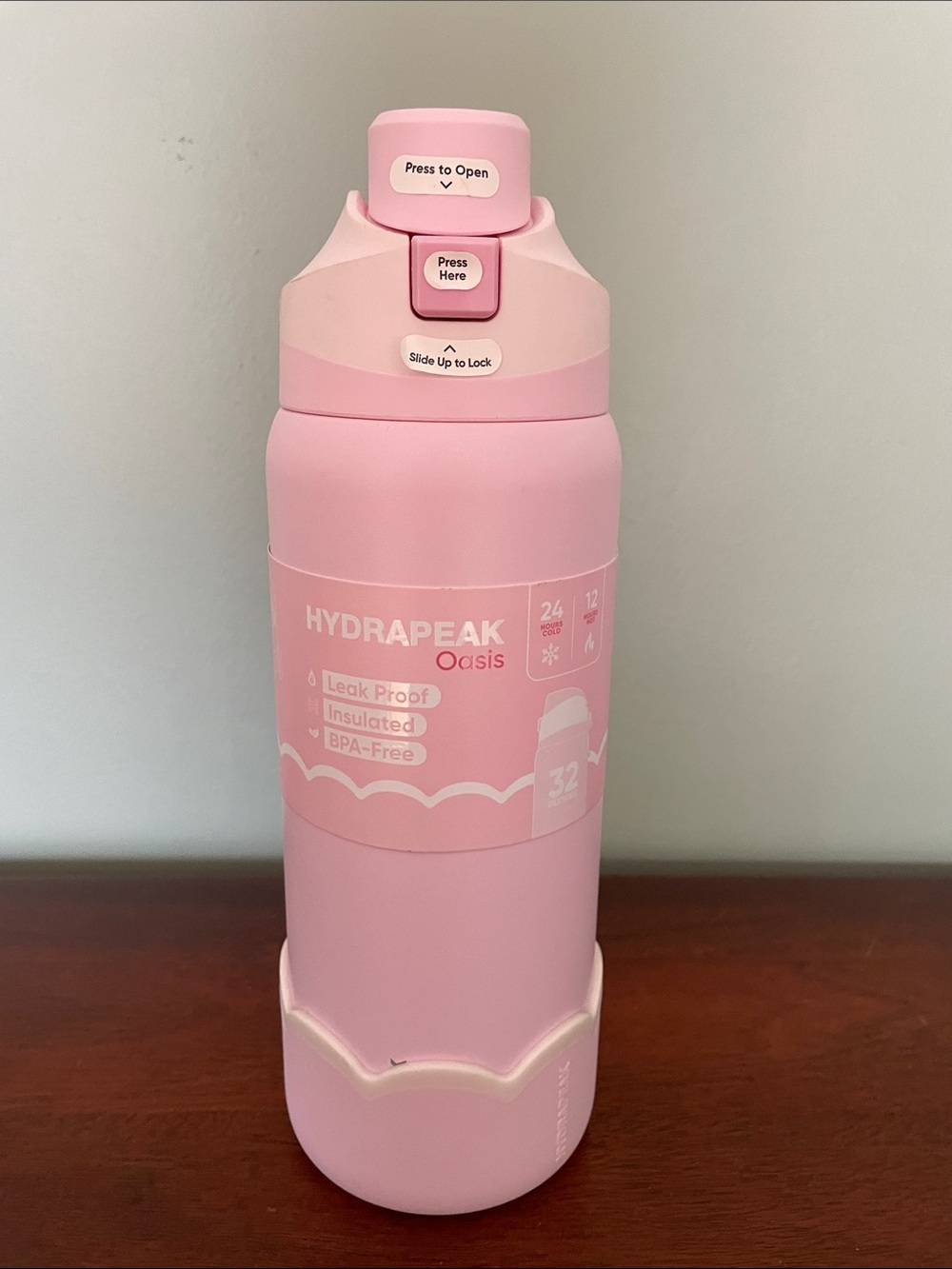 Hydrapeak Oasis NWT Water Bottle 32 oz
